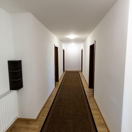 Arya Vila Piest'any Exterior photo